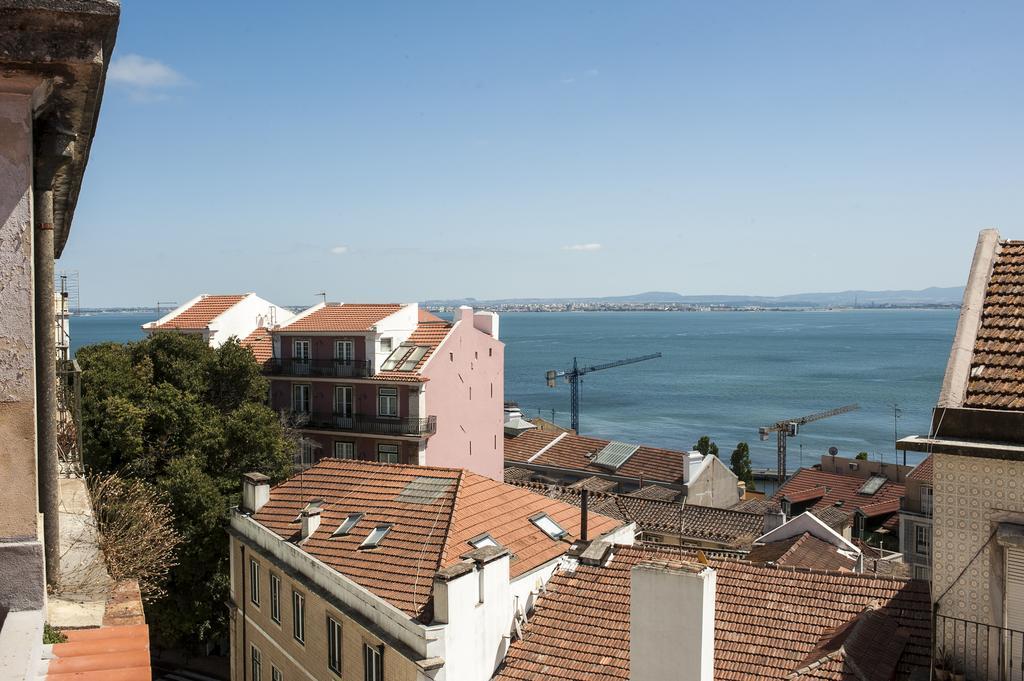 Portas Do Teatro Apartments Лиссабон Номер фото